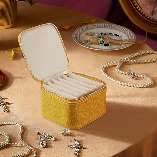 ⏳Tijdelijke aanbieding!🌟Luxe Leren Sieradendoosje met 6 Fluwelen Zakjes – Voor Thuis & Reizen👜