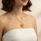 Elegante gouden bloemenhanger kettin