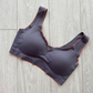 Latex seamless non-steel ring bra